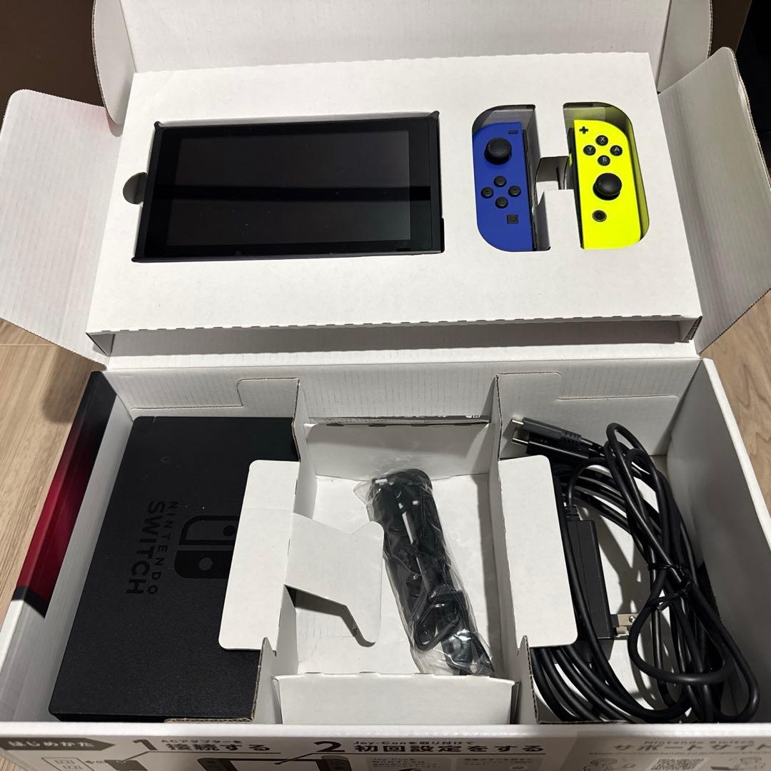 Nintendo Switch 本体　付属品つき