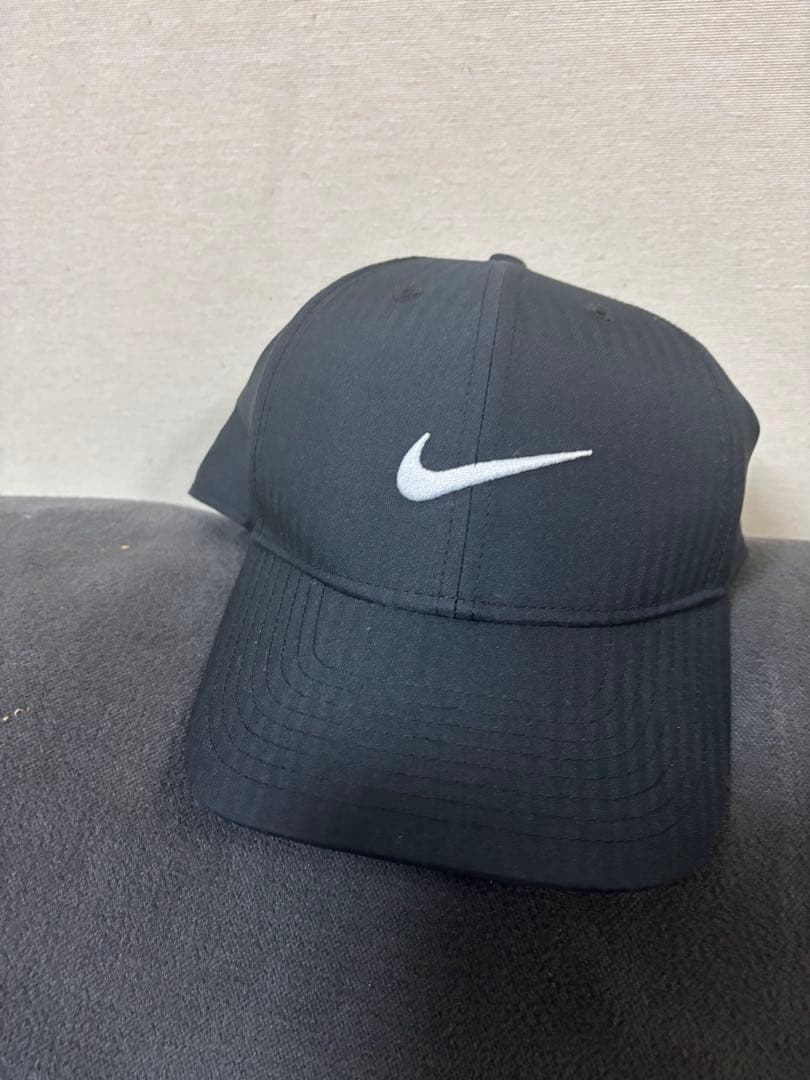 新品Nikeユニセックスゴルフレガシー91ソフトトップ速乾多用途ブラック