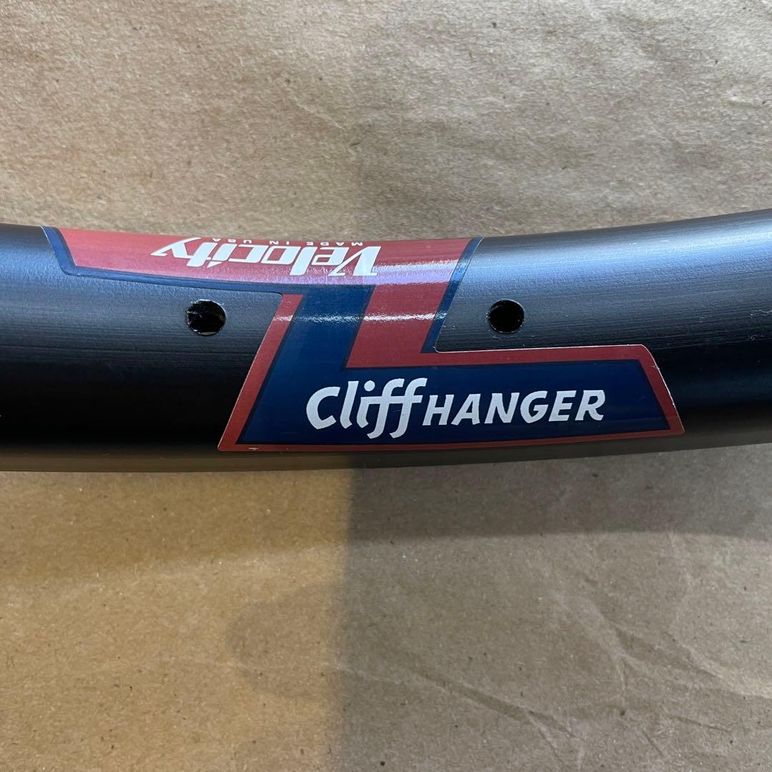 【新品未使用】Velocity Cliffhanger 20”32Hリム 1本
