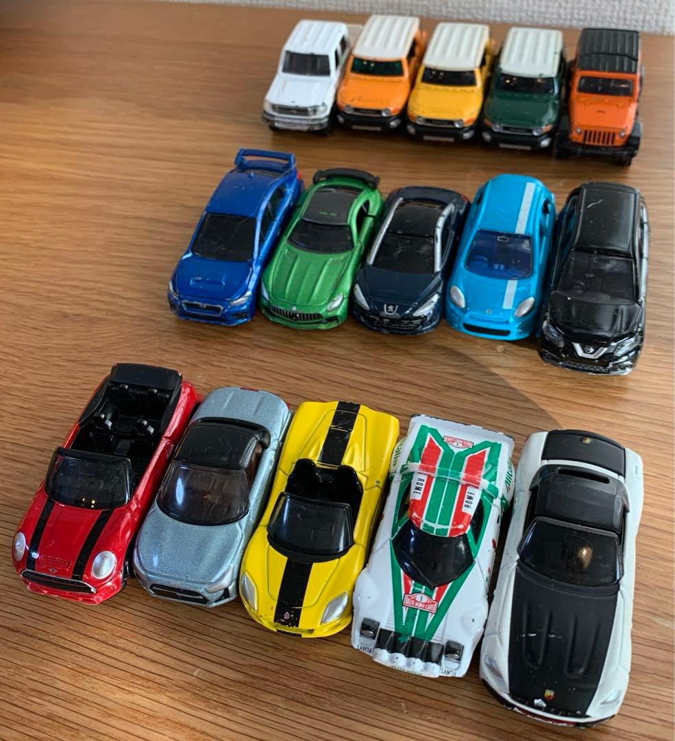 トミカまとめ売り 60台(プラス1台) バイク2台 ヘリ2機 ロングトラック1台