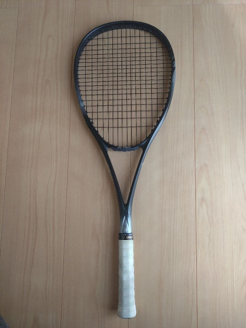 YONEX VOLTRAGE 8V 軟式テニスラケット