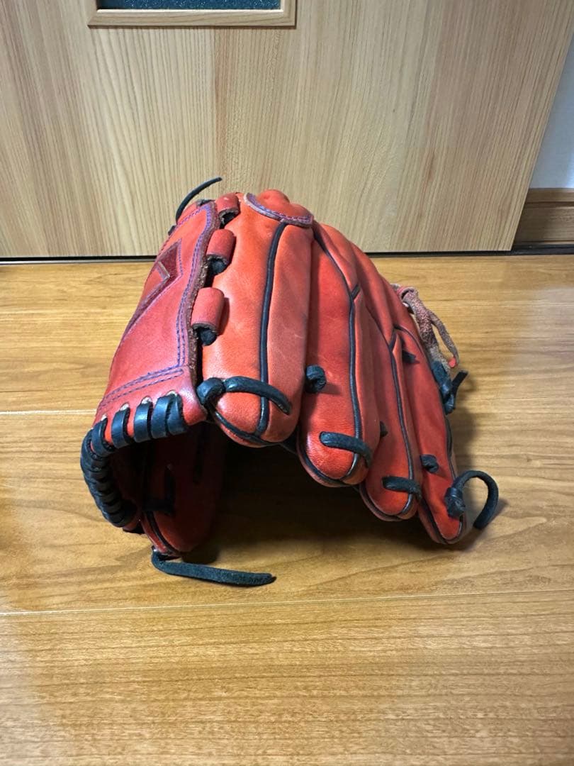 ア*ル様 値下げ中‼️メトリクス投手用オーダーグラブ おまけ付