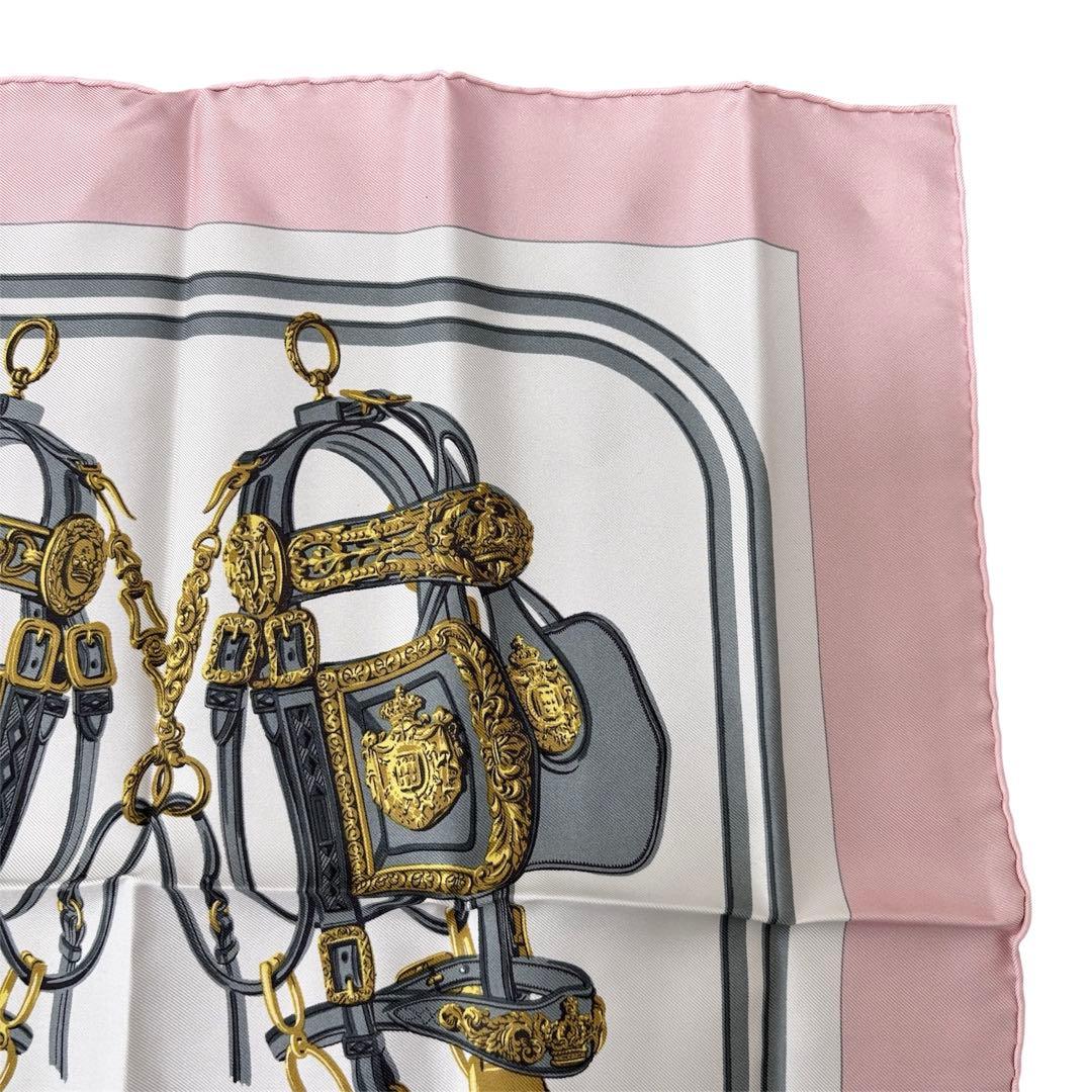 HERMES エルメス シルクスカーフ カレ90 ピンク ホワイト 箱付き