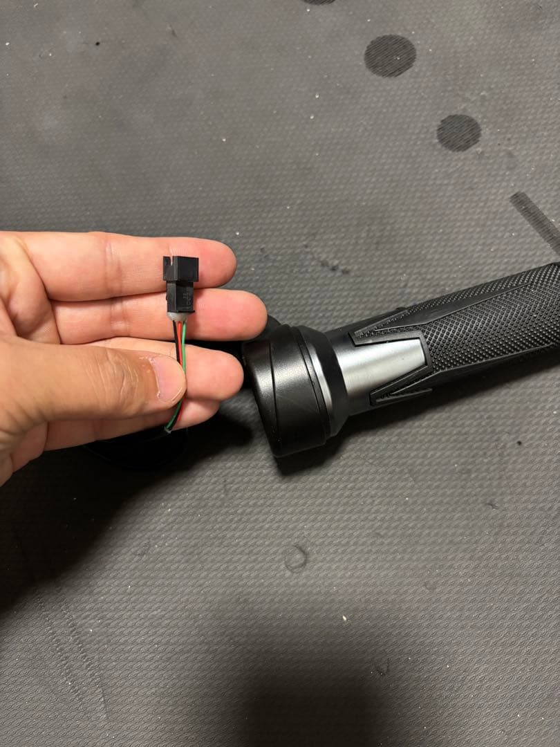 電動自転車アクセル
