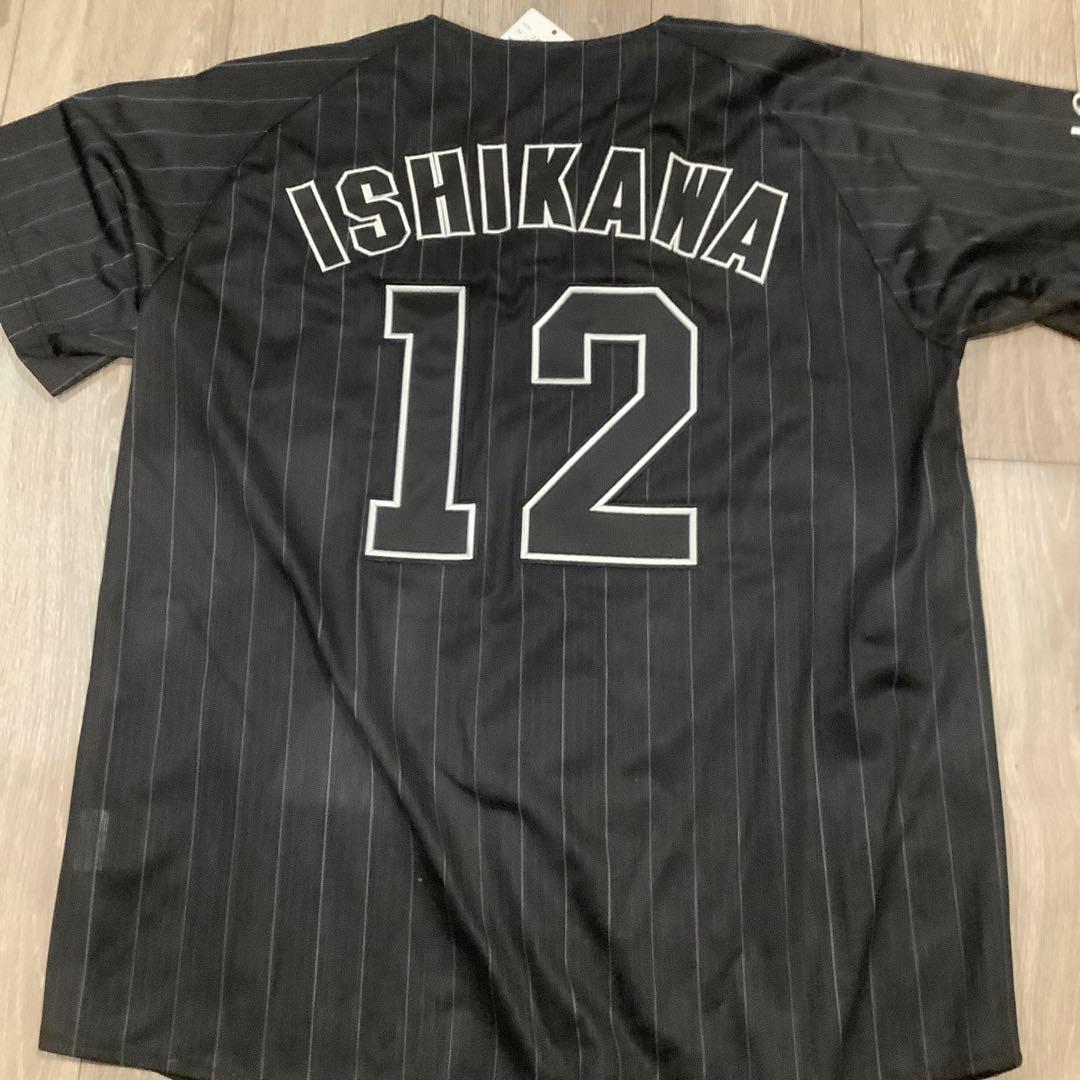 千葉ロッテマリーンズ　石川歩　ビジターユニフォーム　Mサイズ　未使用