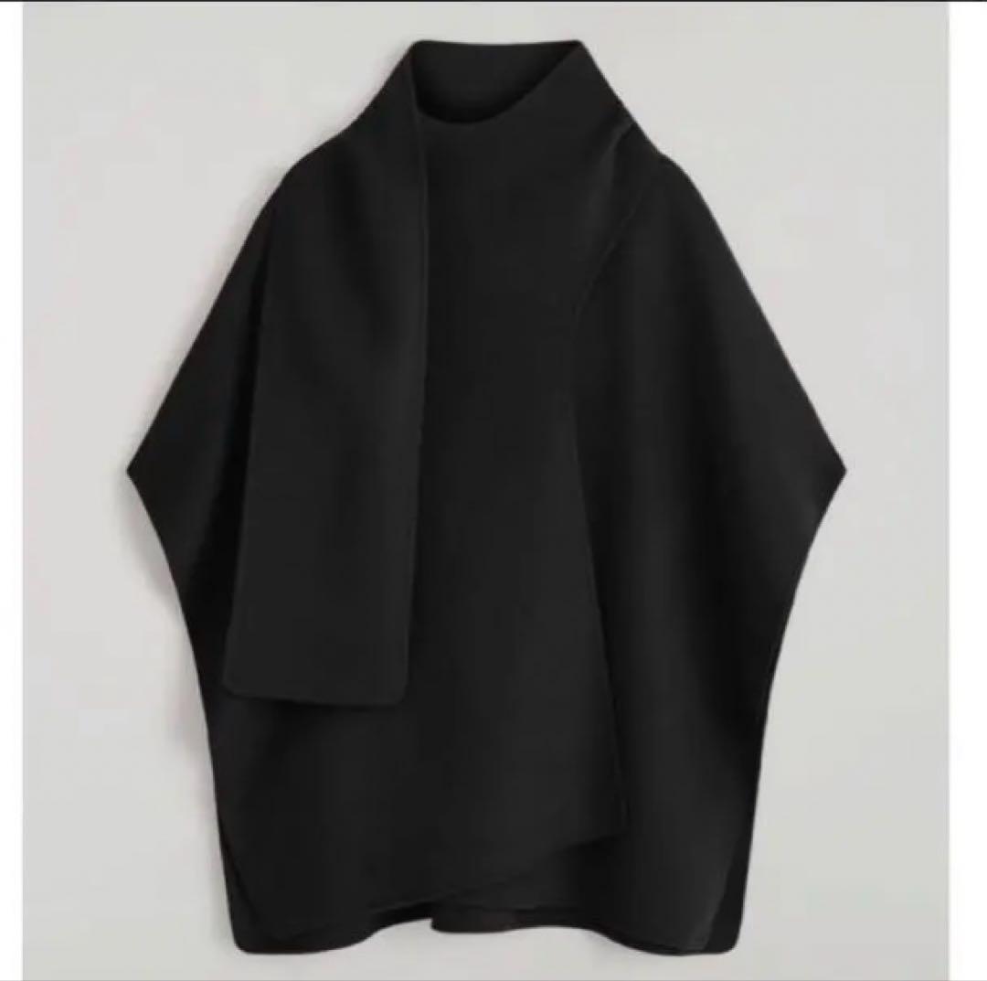 【大人気完売品】COS ウールブレンドケープ　ポンチョ　コート　ストール