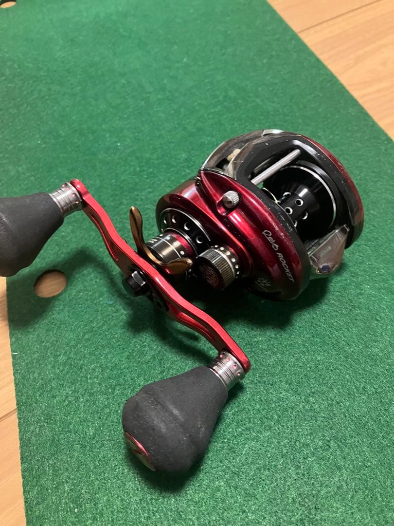 アブガルシア　レボロケット　ベイトリール　中古