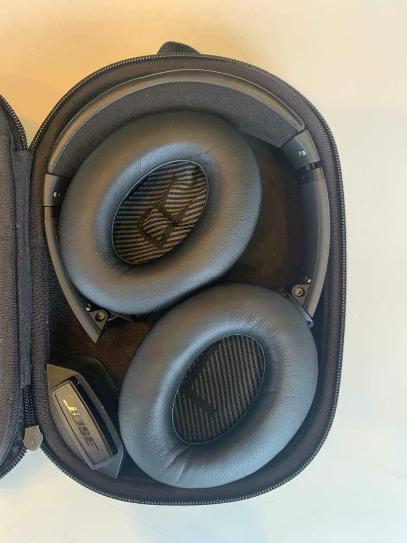 ✨Bose QC35 ワイヤレスヘッドホン ノイズキャンセリング✨