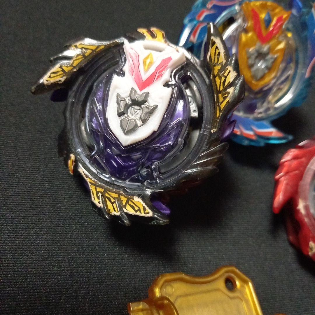 ベイブレードバースト 撃（ストライク）ゴッドヴァルキリー完全体 限定　コロコロ