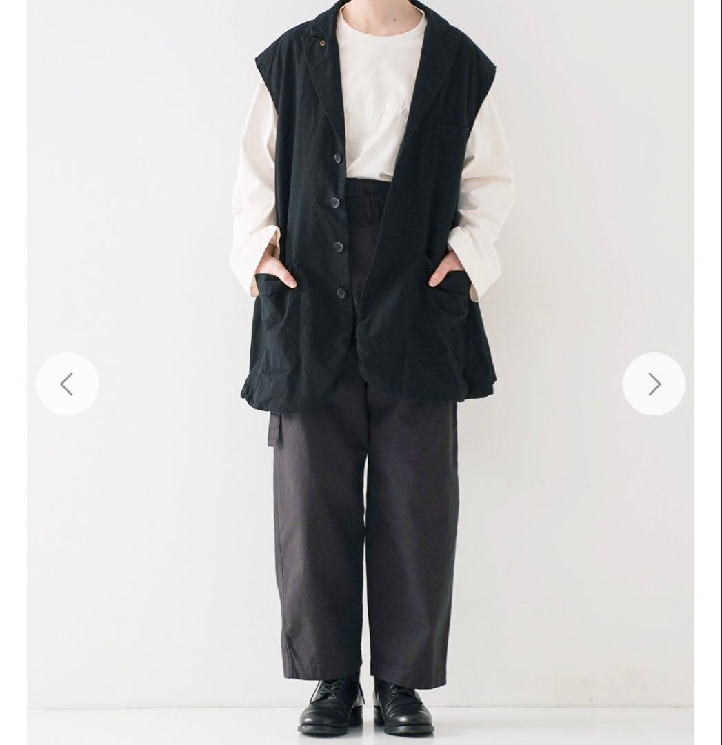 nest Robe ピークドラペルジレ