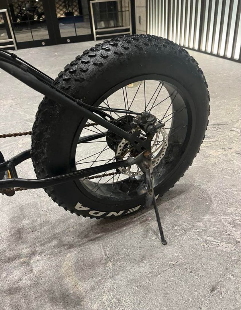 ファットバイク 20インチ Kenda BMXハンドル　送料込みです。