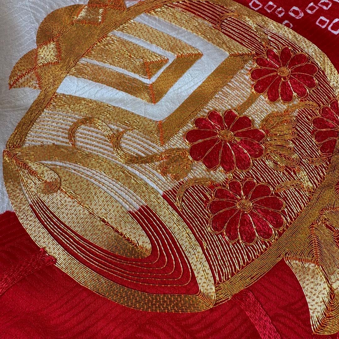 七五三用 赤い着物 金刺繍　3歳　子供着物　美品　産着