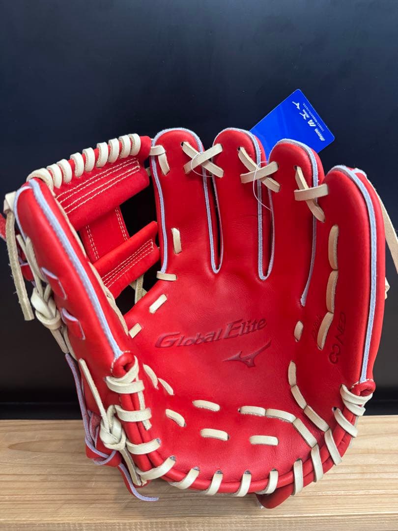 超限定品！ミズノ 硬式用グローブ 内野手 定価62,700円税込