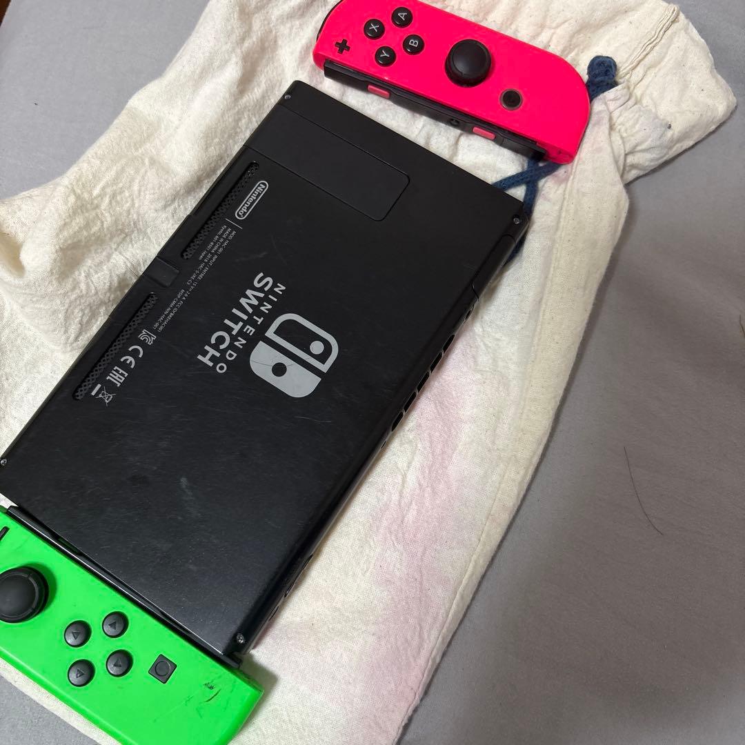 Nintendo Switch 本体 Joy-Con付き ピンク・グリーン