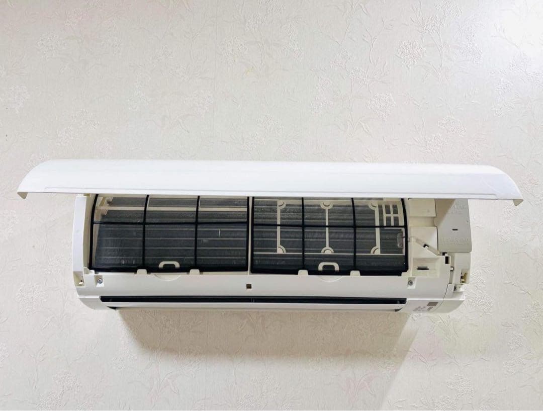 DAIKIN2022年モデル 6畳用基本工事費込みリサイクル料金込み‼️