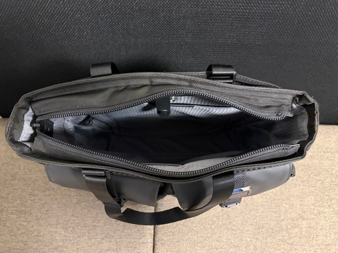 e*r様 お買得 TUMI 232765D リエイゾントート 美品