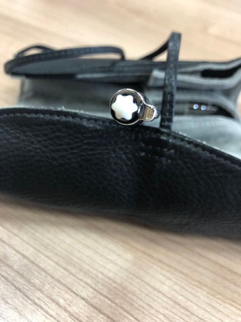 Montblanc ブラック ボールペン 本体