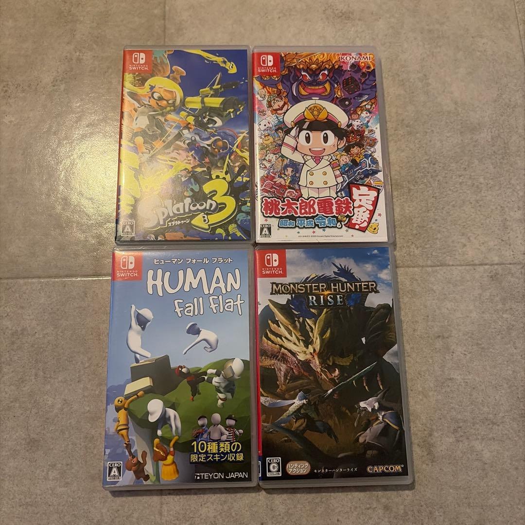 Switch本体とカセット4つセットです♪ 動作良好です。