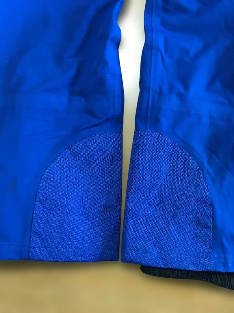春スキー最適　マウンテンハードウェアスキーパンツ　ブルー　Lサイズ