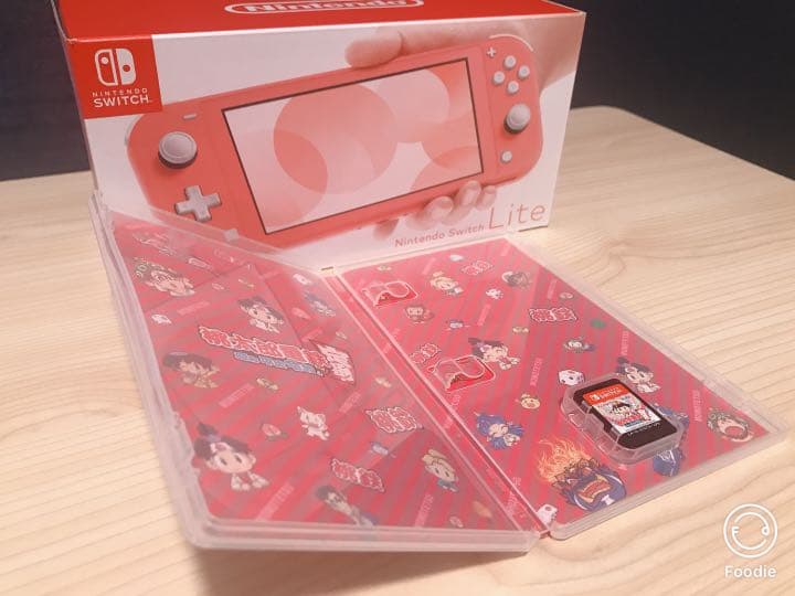 Nintendo switch Lite コーラル／桃太郎電鉄ソフト付き