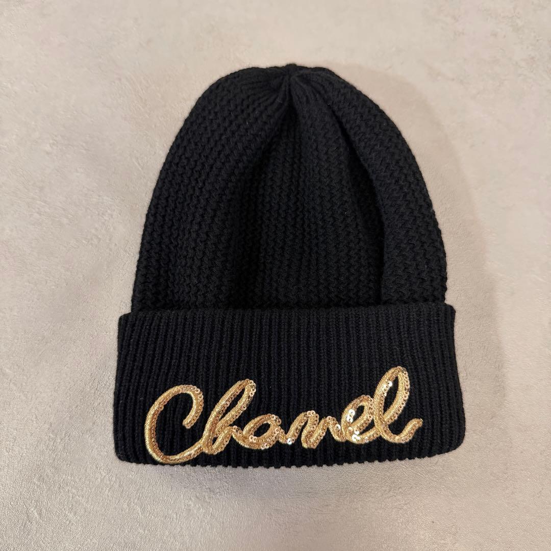 キング chanel シャネル　ニット帽子　ブラック　ゴールド