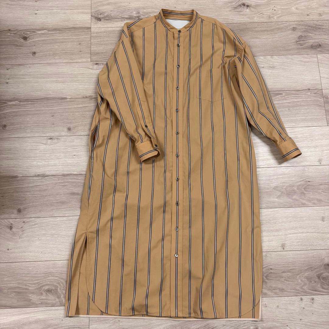 【spic＆span 】　TICCAノーカラースクエアビッグロングシャツ