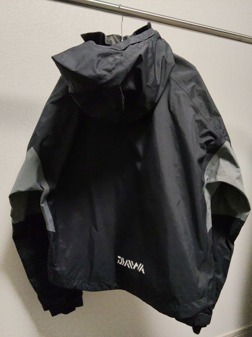 Daiwa フィッシングジャケット 黒 Lサイズ
