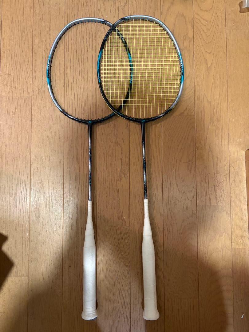 バドミントン　アストロクス88d pro 4U5 2本セット