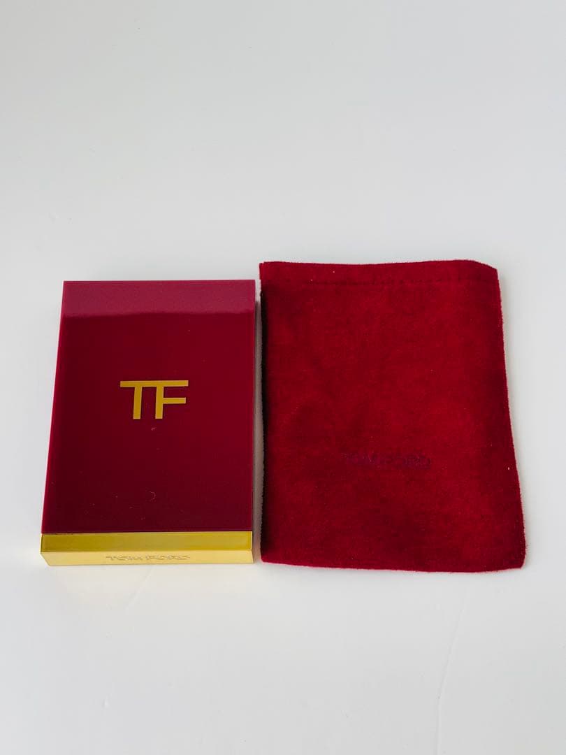 新品・限定TOMFORD アイカラー クォード ボディヒート 03AJ