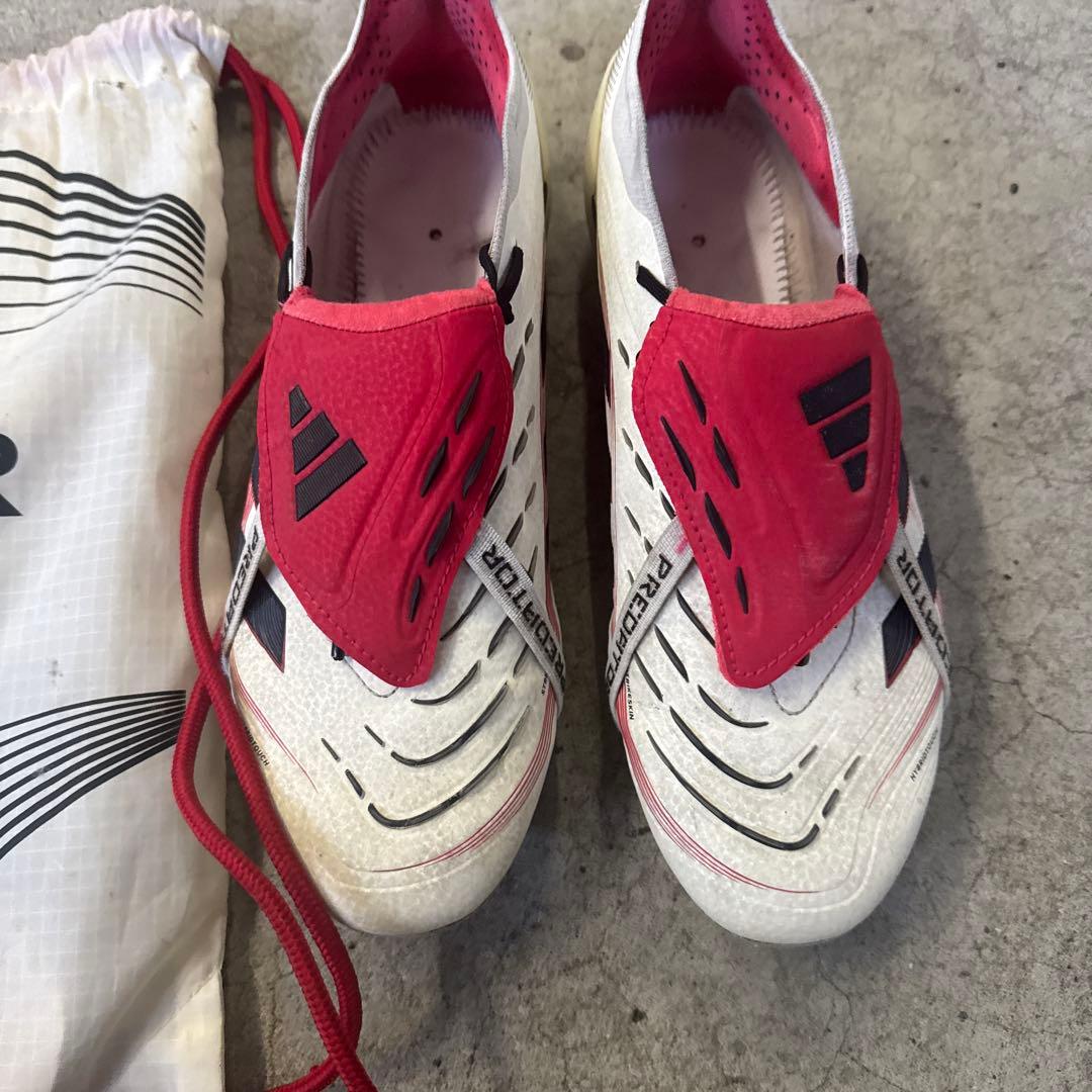 adidas Predator サッカーシューズ スパイク