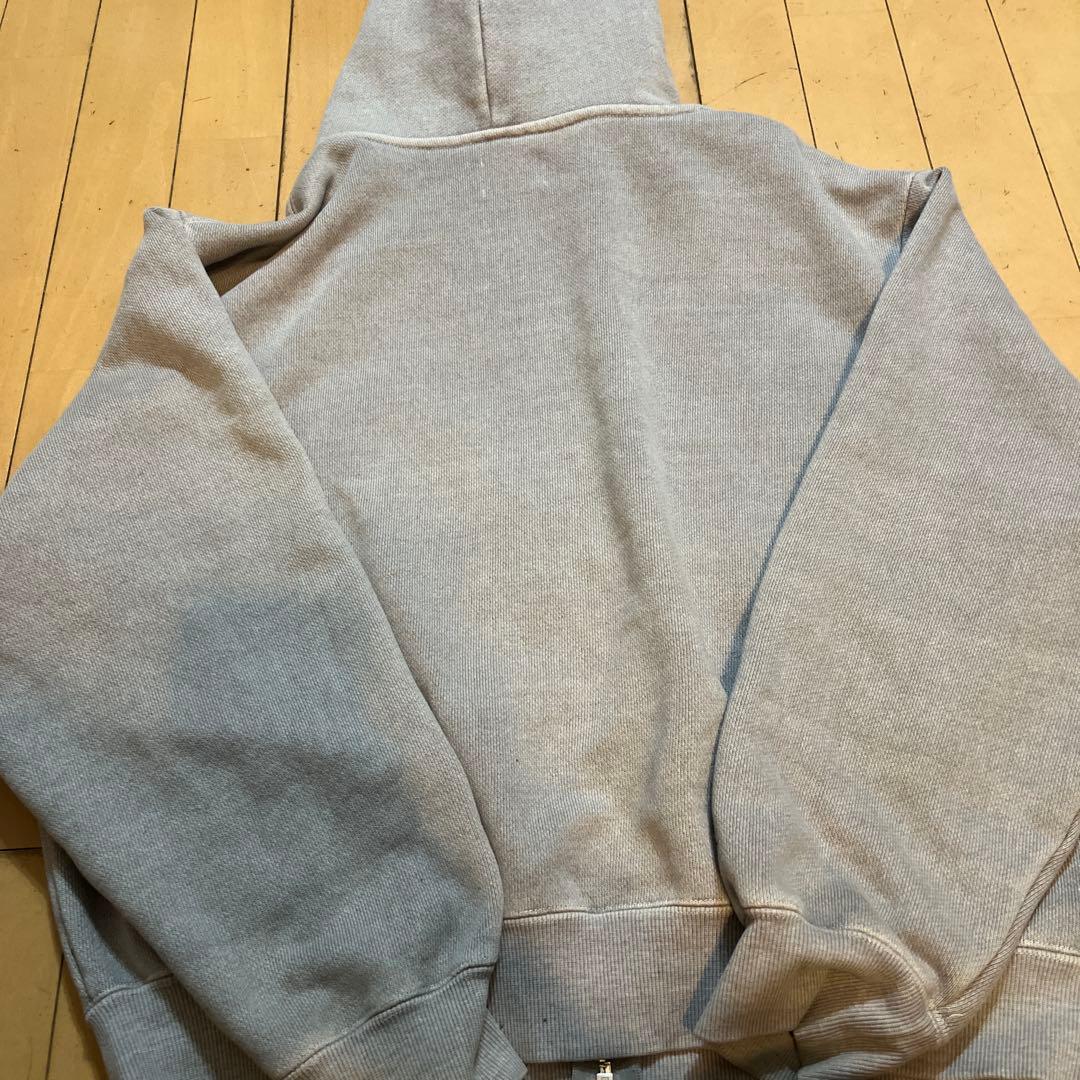 BLESS Ü ジップパーカー