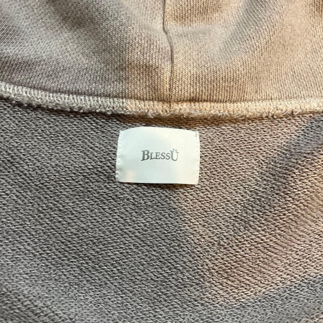 BLESS Ü ジップパーカー