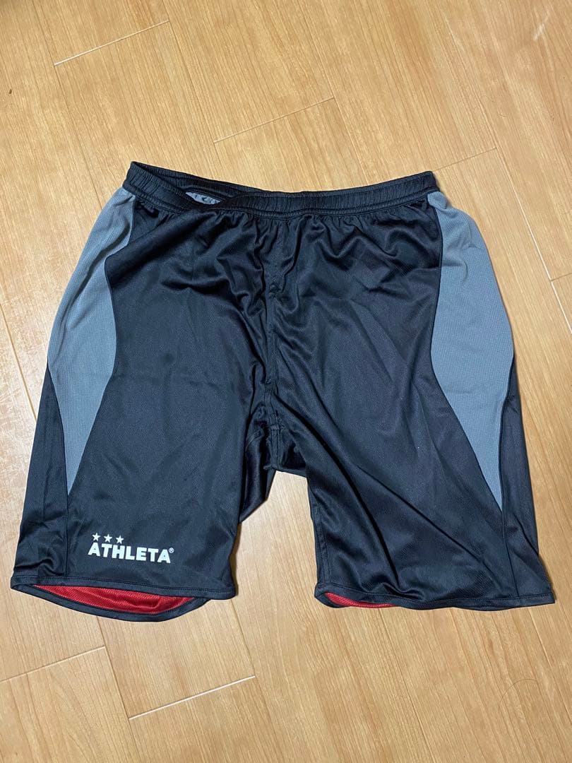 ATHLETA サッカーウェアセット 黒/赤