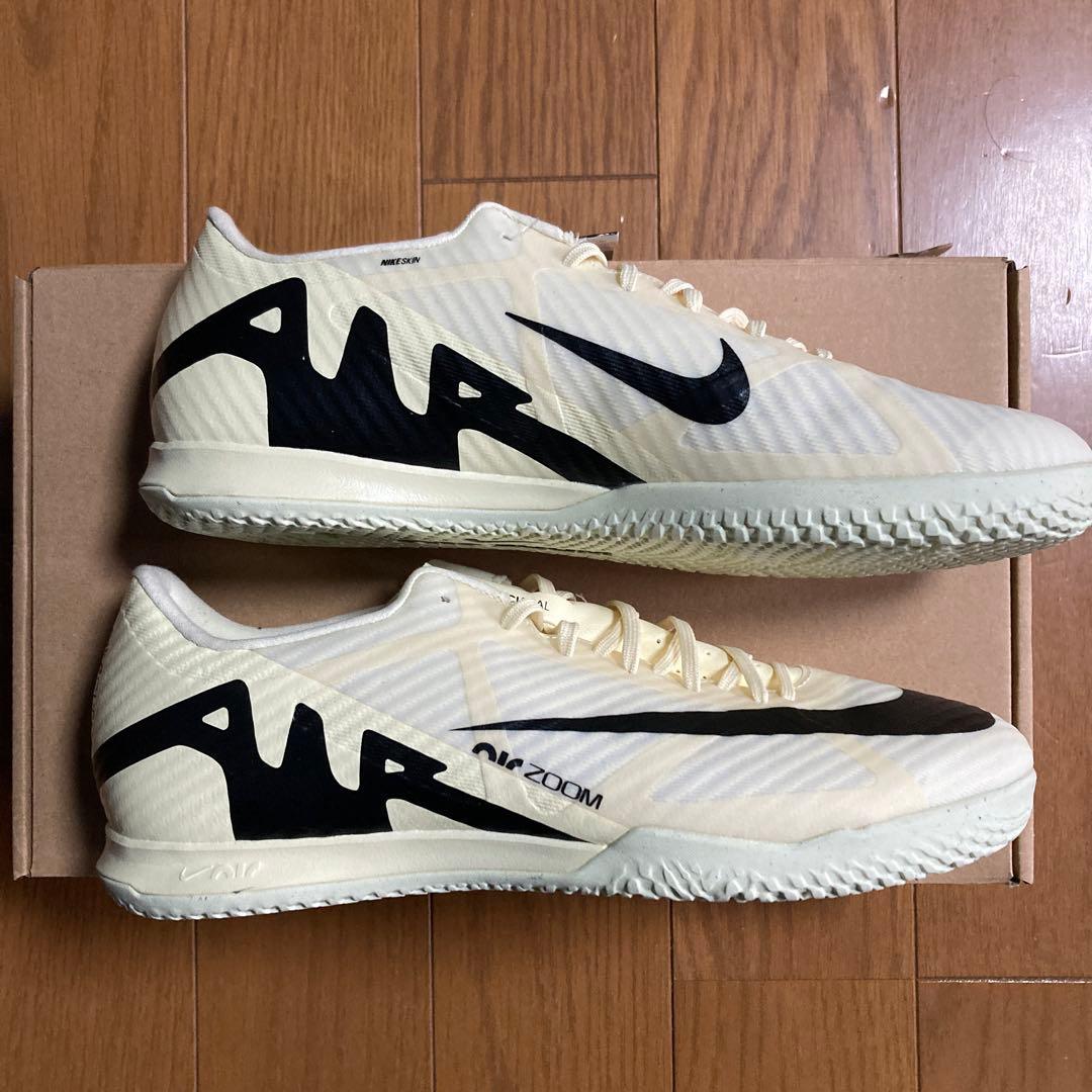 Nike ズームヴェイパー15アカデミーIC