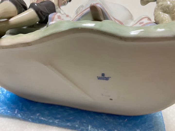 大幅値引き！！！　　希少　廃版　リアドロ　LLADRO「ときめき」