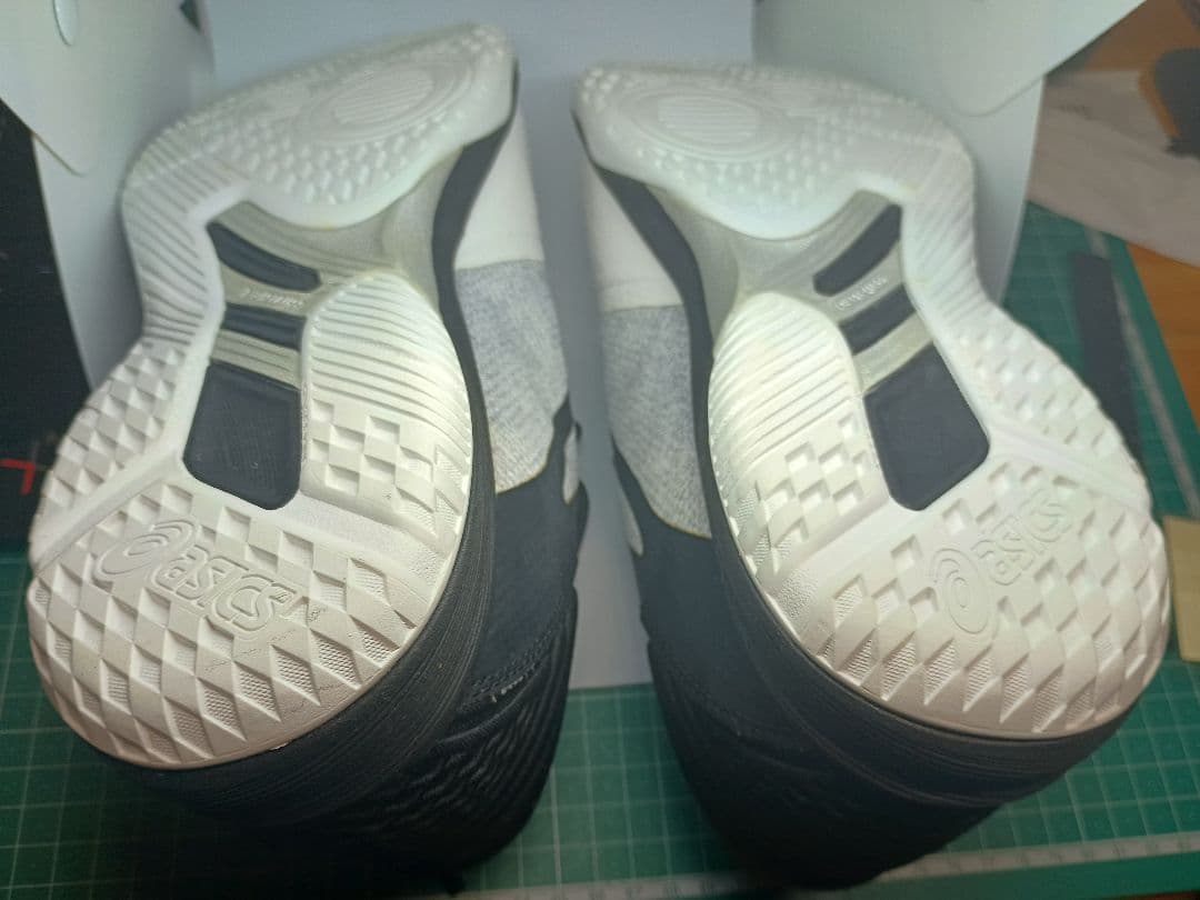 ASICS バレーボールシューズ 27.0 cm