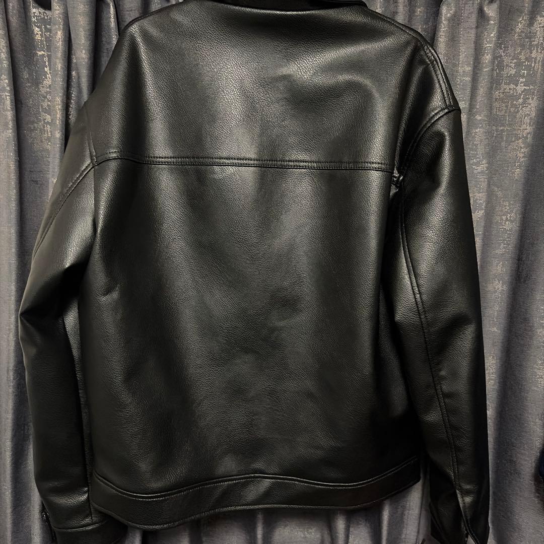 ZARA フェイクレザー ジャケット