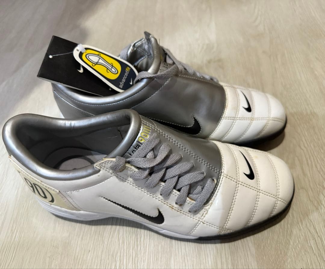ナイキ　サッカーシューズ　エアズームトータル90 3 26センチ