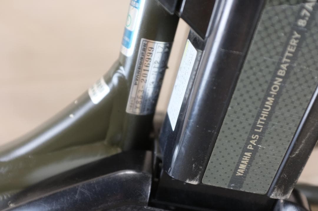 電動自転車ヤマハPAS　KISS　20インチ3段　8.7Ah（4点灯）充電器あり