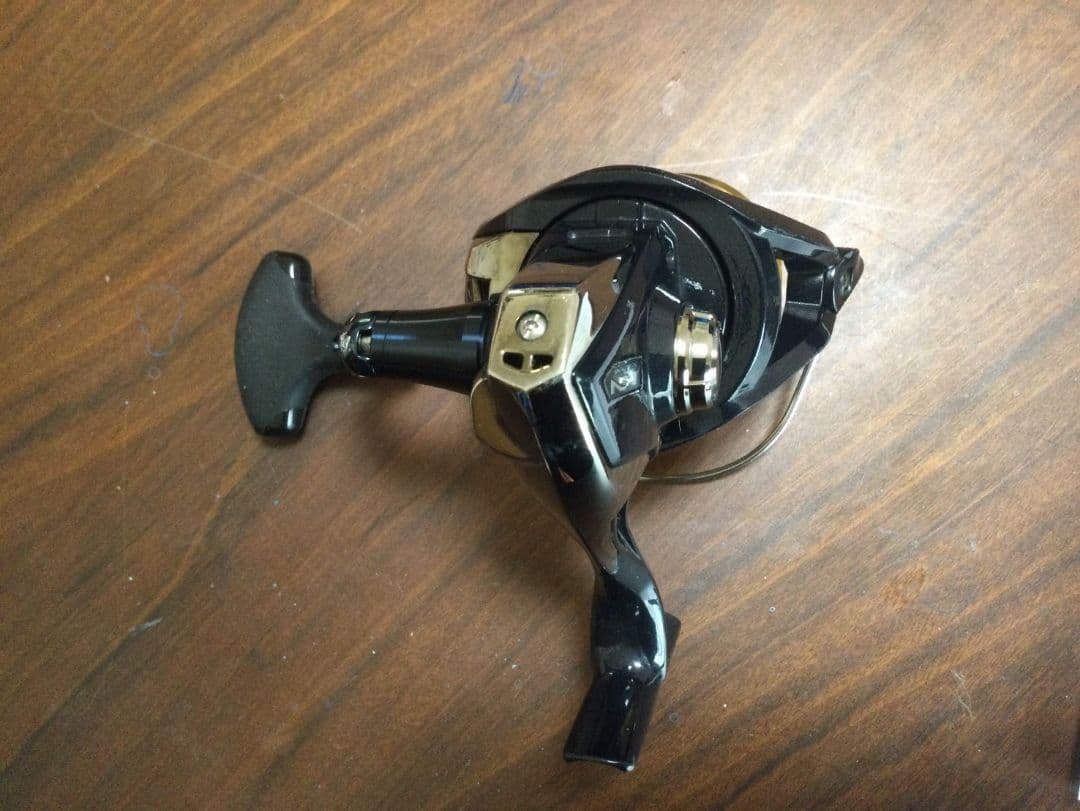 シマノ スフェロス SW4000HG スピニングリール