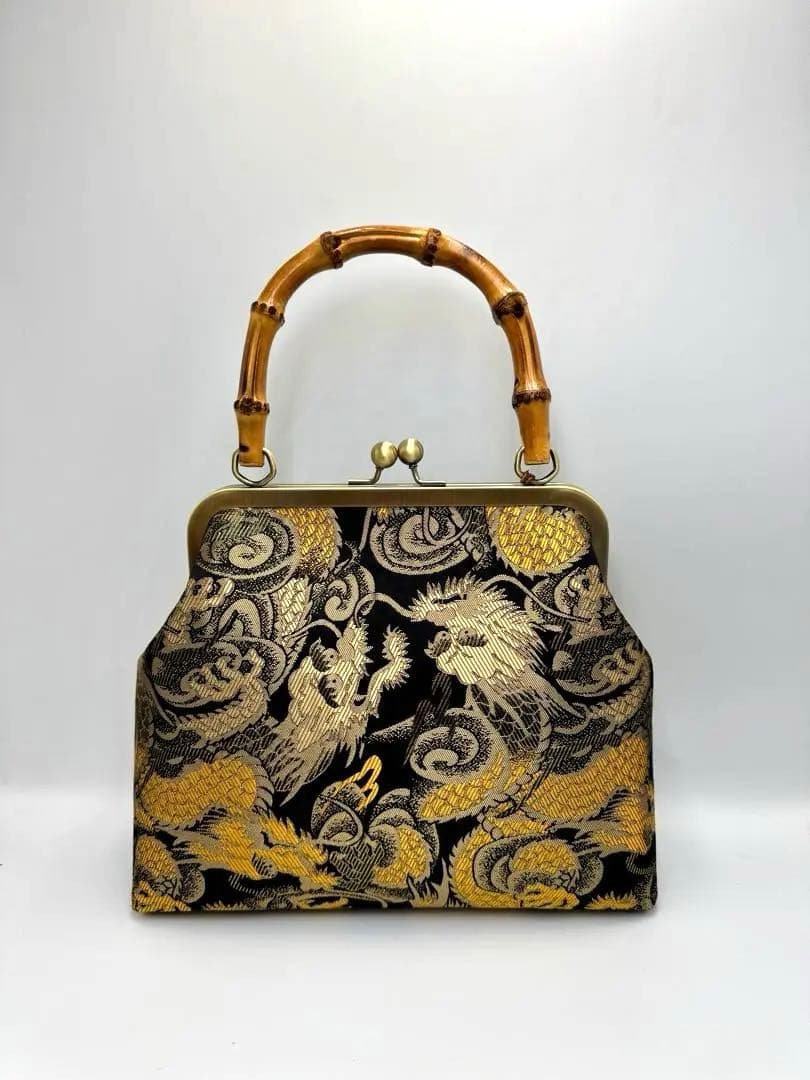 和柄　金糸 ラメ糸【ハンドメイド】がま口バッグ 龍　 #B197