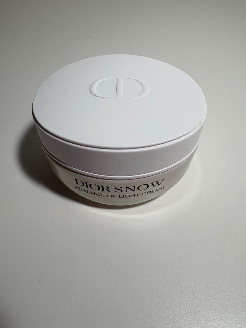 Dior スノー エッセンスオブライトクリー厶 スパチュラ付 50ml