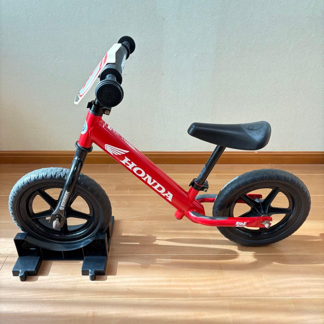 【限定】STRIDER　HONDA スポーツモデル キックバイク