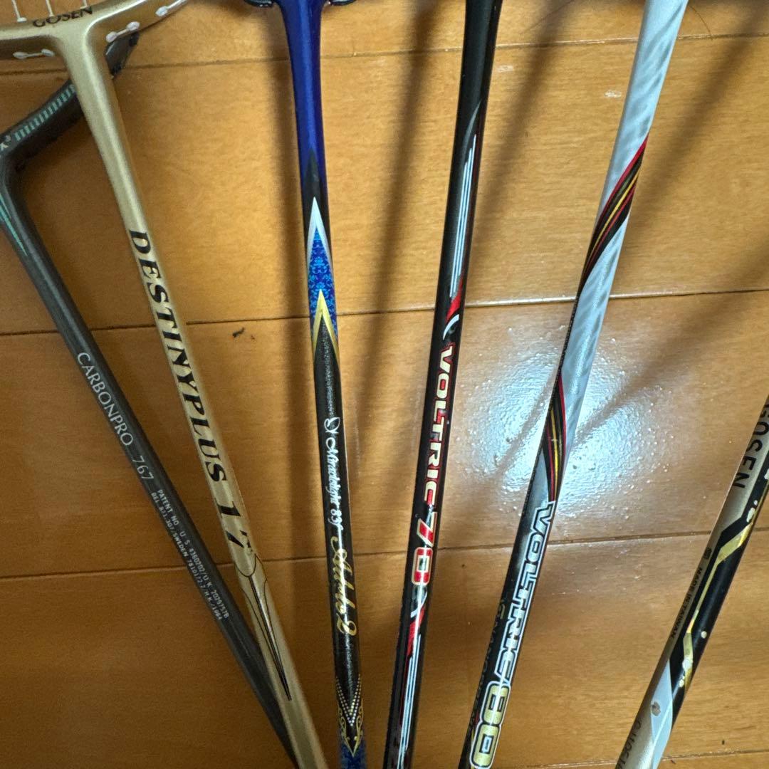 25万円相当のバドミントンラケット10本セット