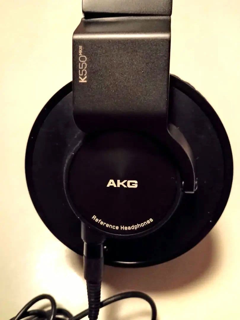 AKG K550MKIII ヘッドホン 密閉型 動作良好　定価21800円