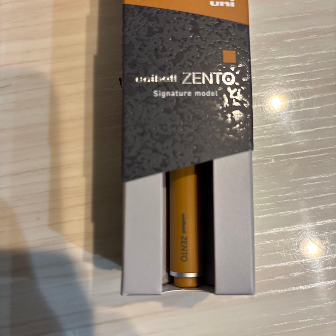 新品⭐︎ユニボールゼント シグニチャーモデル 0.5mm 限定 ストーンブラス