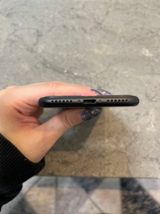 iPhone7本体