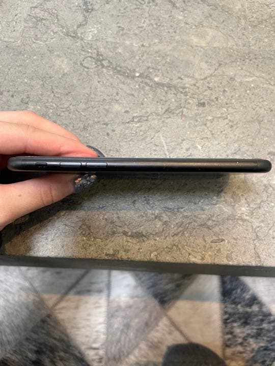 iPhone7本体
