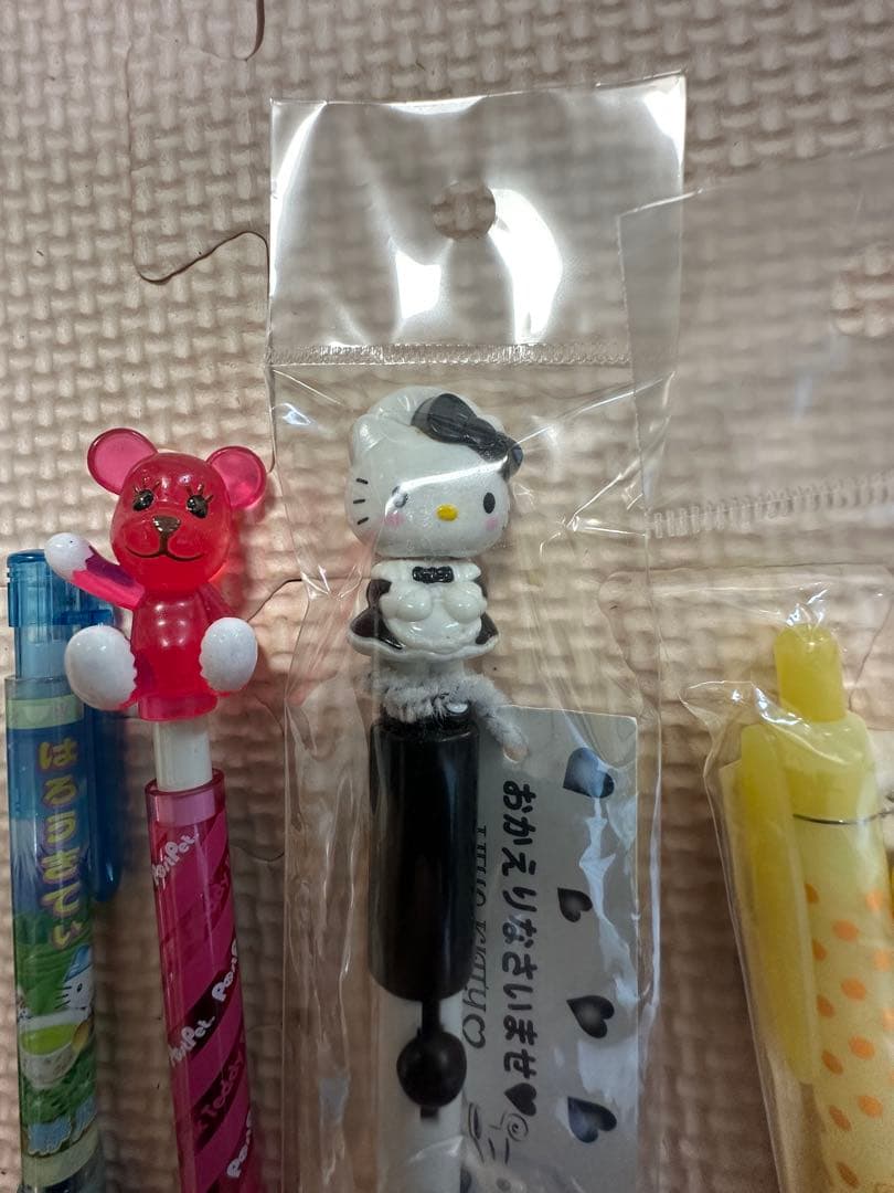 公*o様 キャラクター ボールペン セット B1