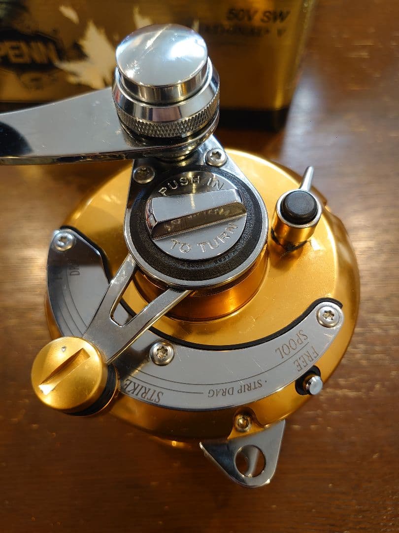 PENN 50VSW リール ゴールド未使用品